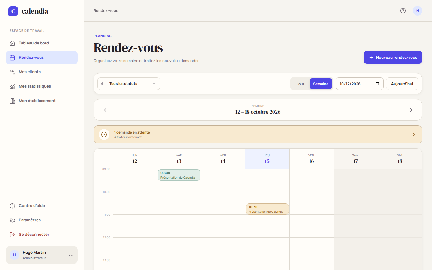 Planning professionnel Calendia avec les rendez-vous et les demandes en attente